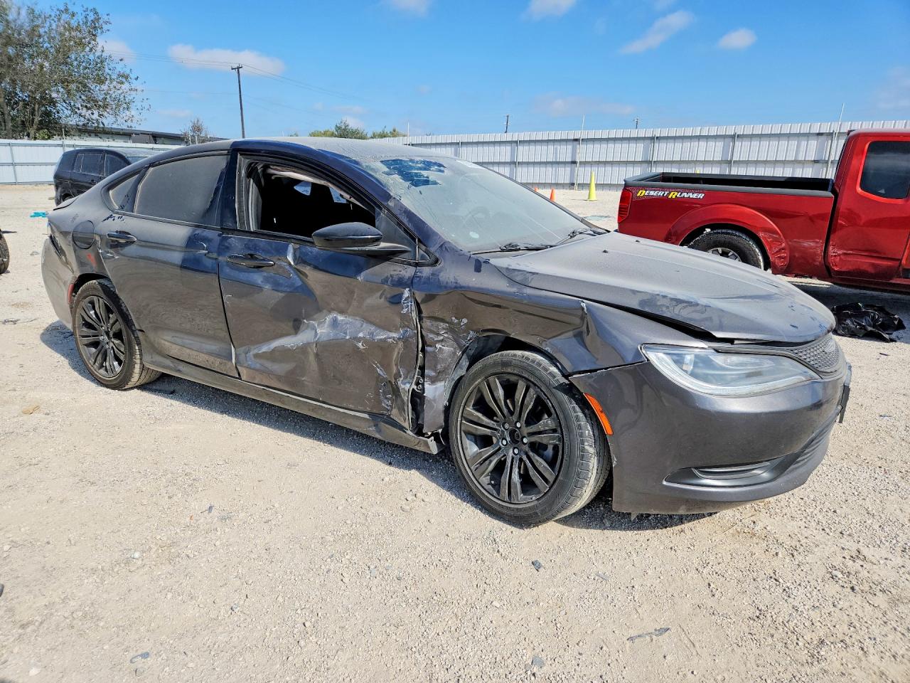 2017 CHRYSLER 200 LX — снимка 4