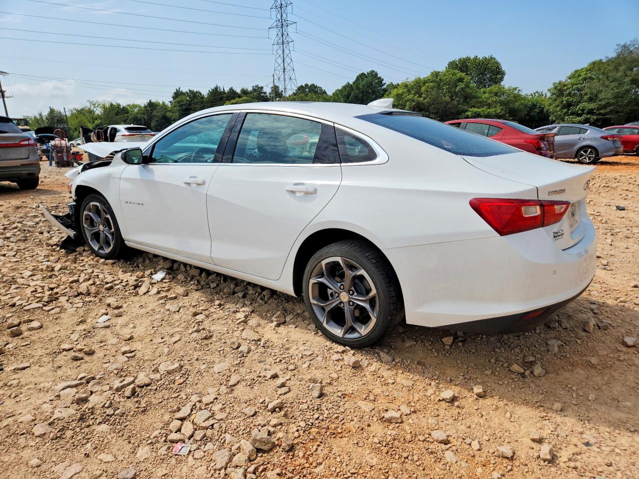 2024 CHEVROLET MALIBU LT — снимка 2