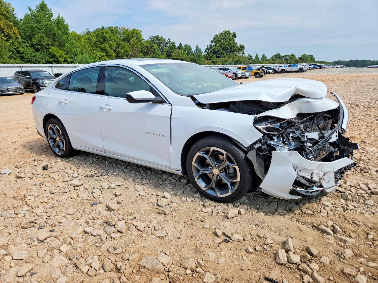 2024 CHEVROLET MALIBU LT — снимка 4