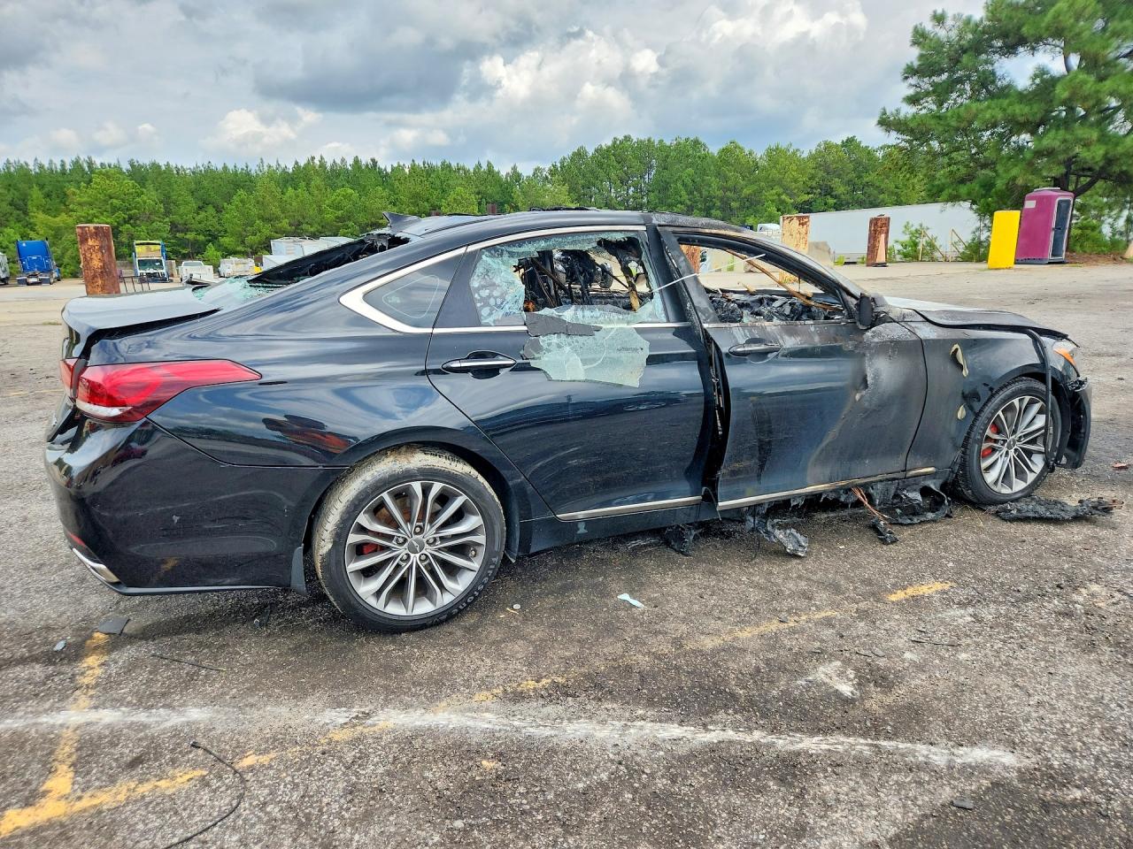 2015 HYUNDAI GENESIS 3.8L — снимка 3