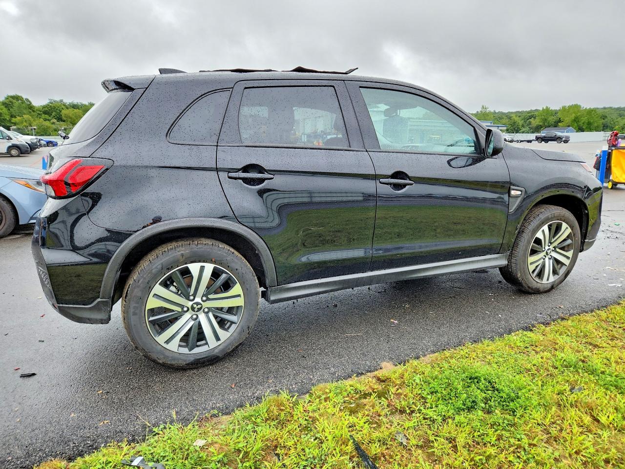 2026 MITSUBISHI OUTLANDER SPORT S/SE — снимка 3