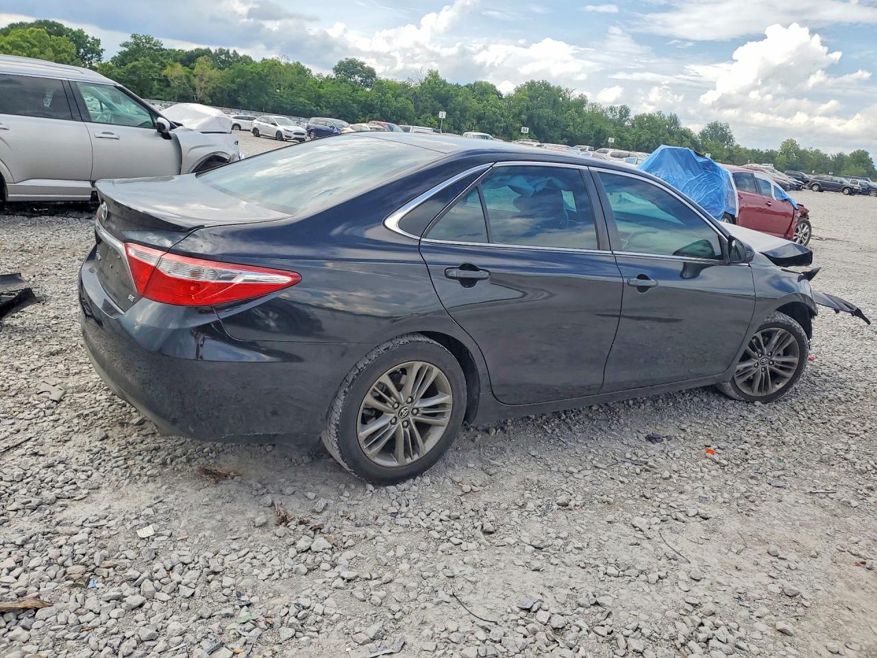 2017 TOYOTA CAMRY SE — снимка 3