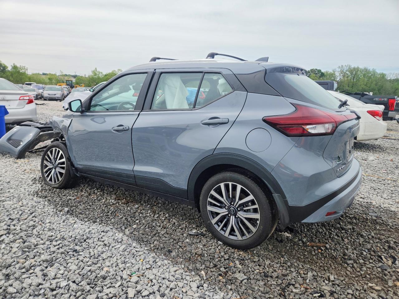 2024 NISSAN KICKS SV — снимка 2