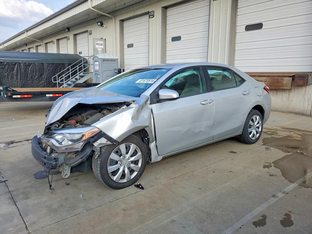 2016 TOYOTA COROLLA LE