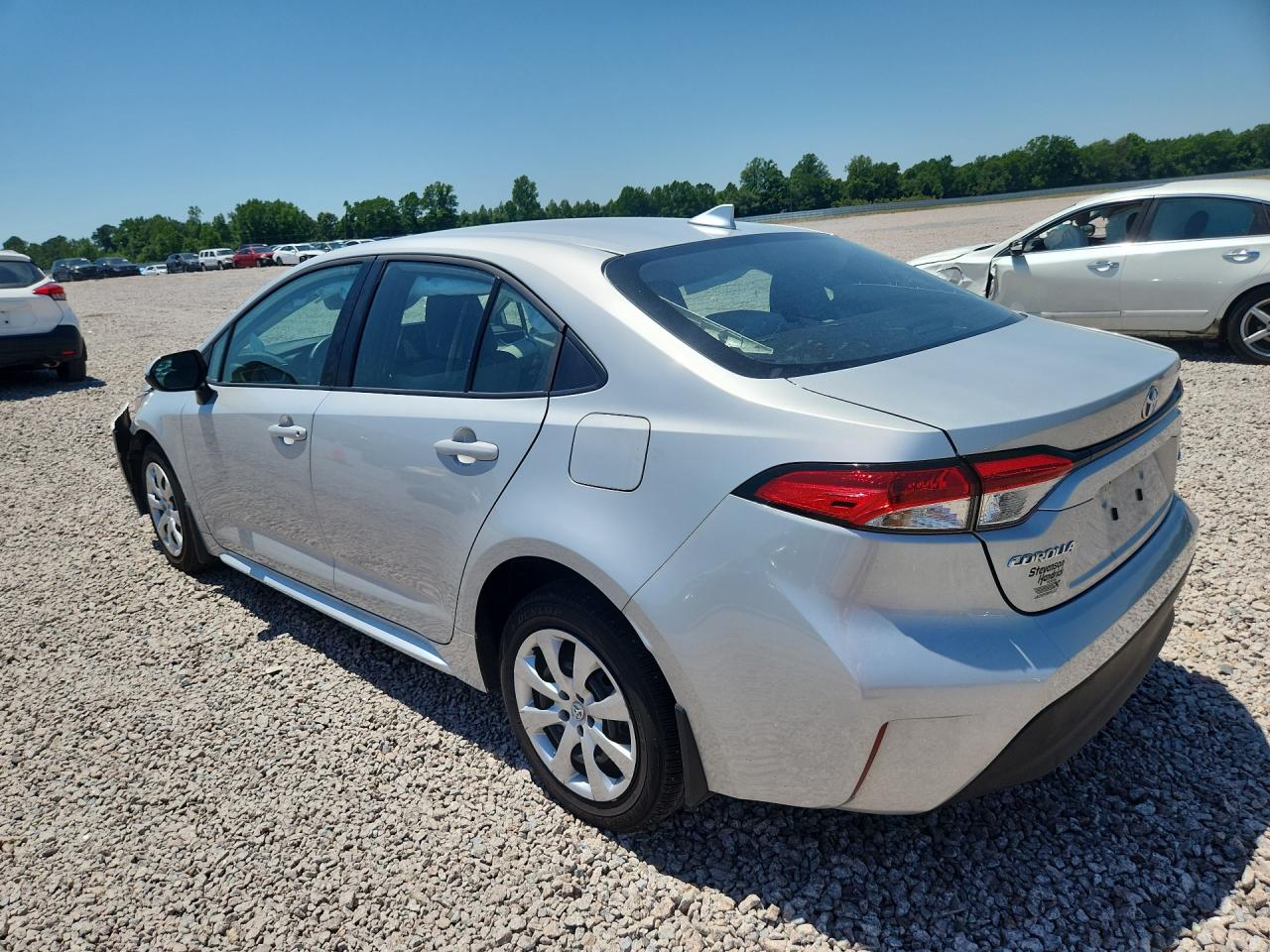 2026 TOYOTA COROLLA LE — снимка 2