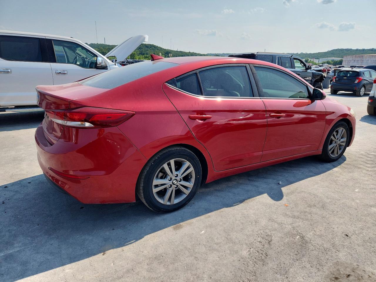 2018 HYUNDAI ELANTRA SEL — снимка 3