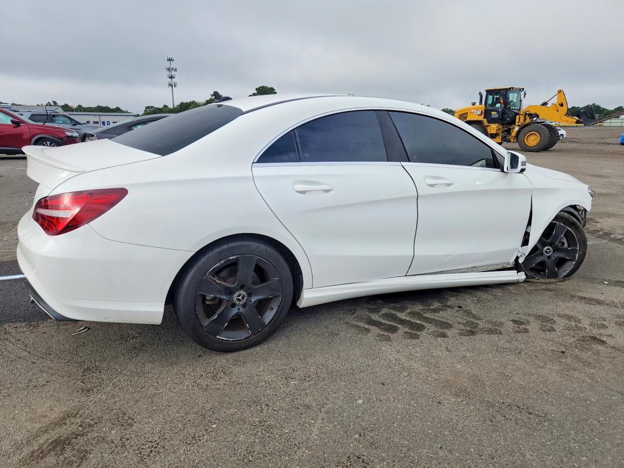 2019 MERCEDES-BENZ CLA 250 — снимка 3