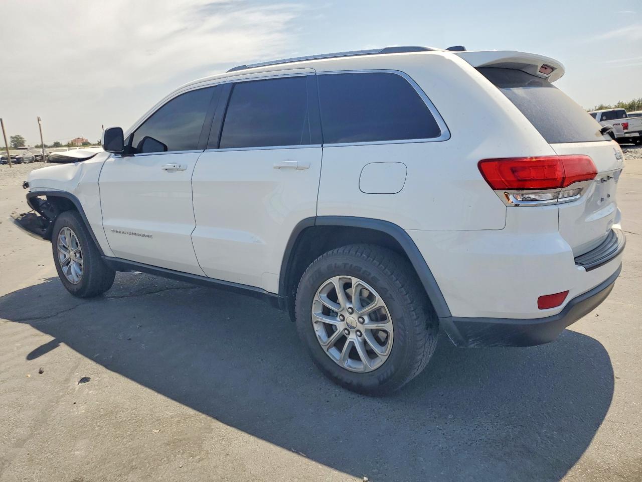 2015 JEEP GRAND CHEROKEE LAREDO — снимка 2