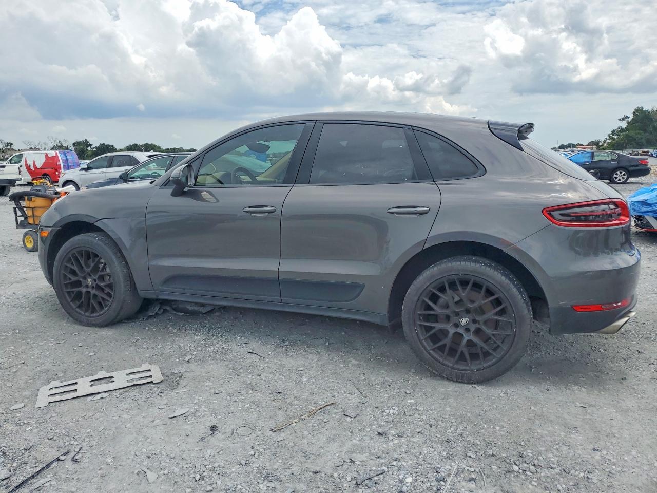 2016 PORSCHE MACAN S — снимка 2