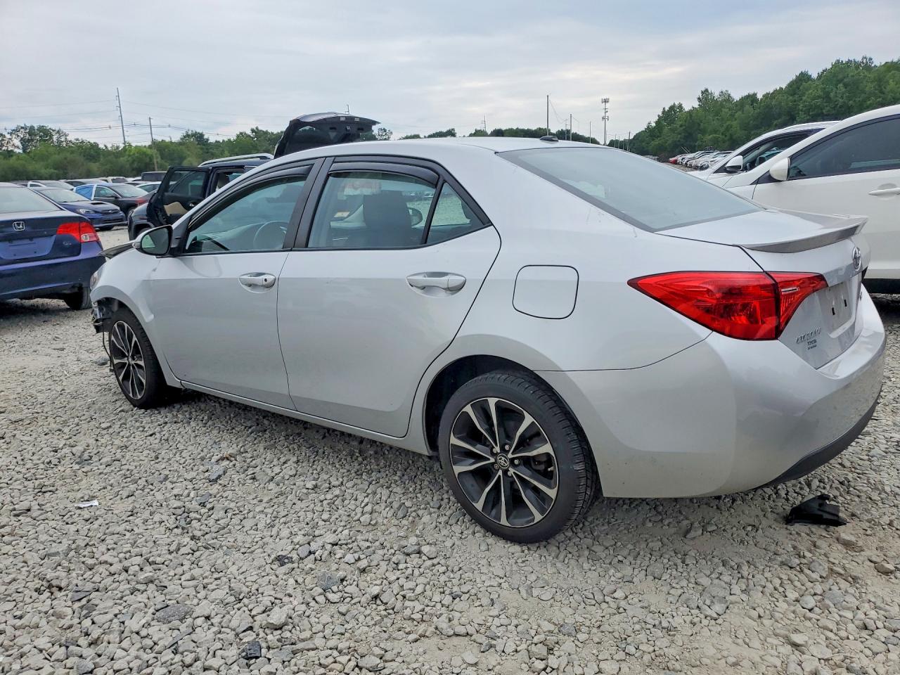 2019 TOYOTA COROLLA XSE — снимка 2
