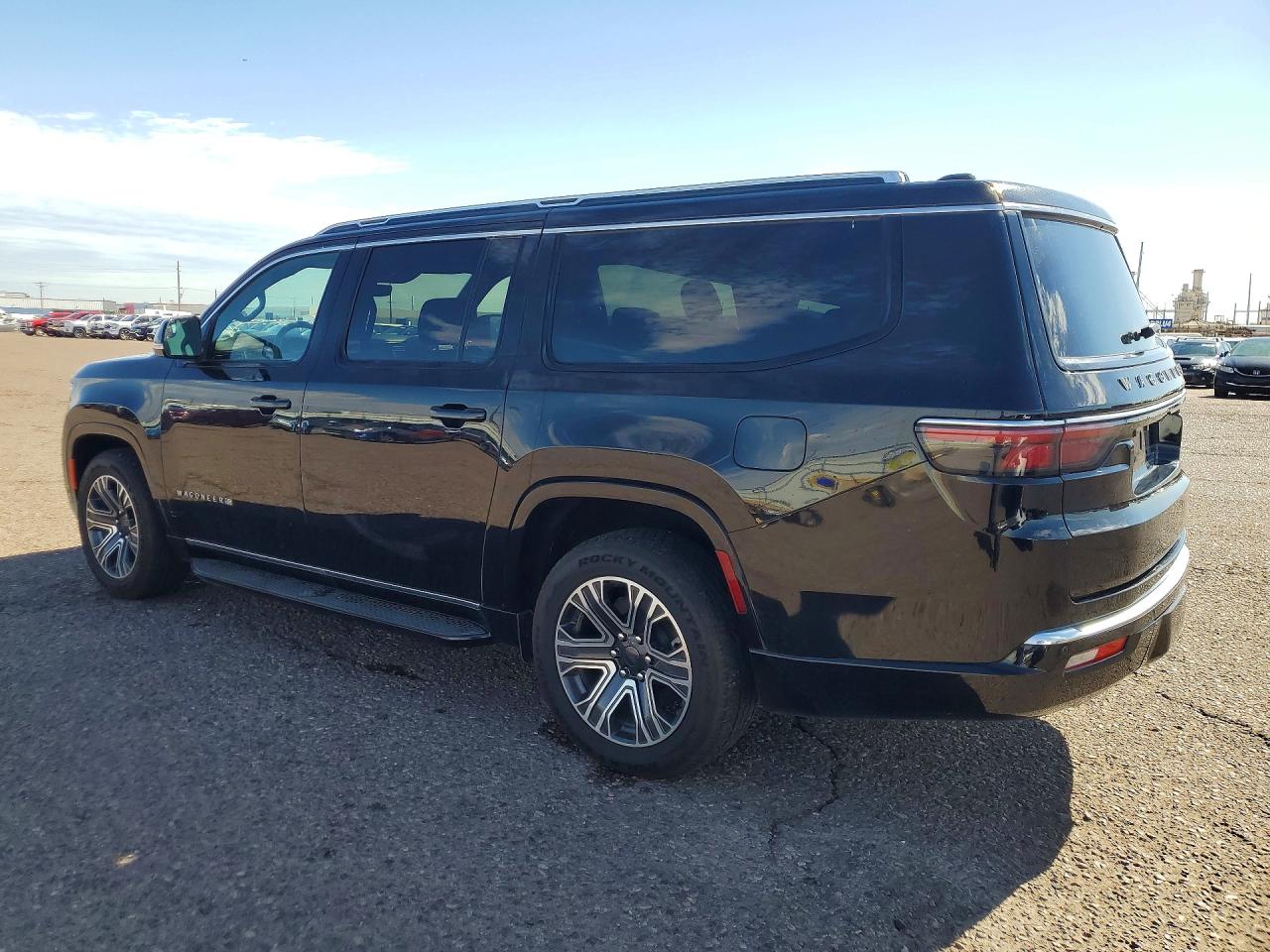 2024 JEEP WAGONEER L SERIES II — снимка 2