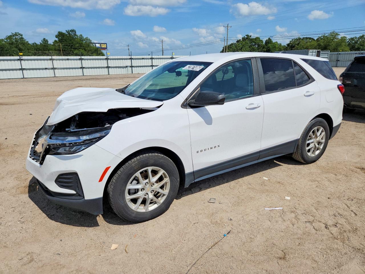 2023 CHEVROLET EQUINOX LS