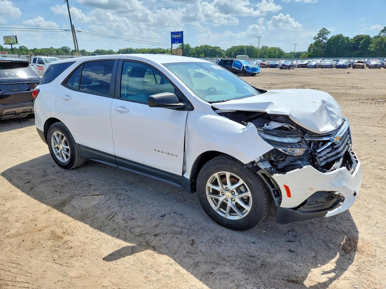 2023 CHEVROLET EQUINOX LS — снимка 4