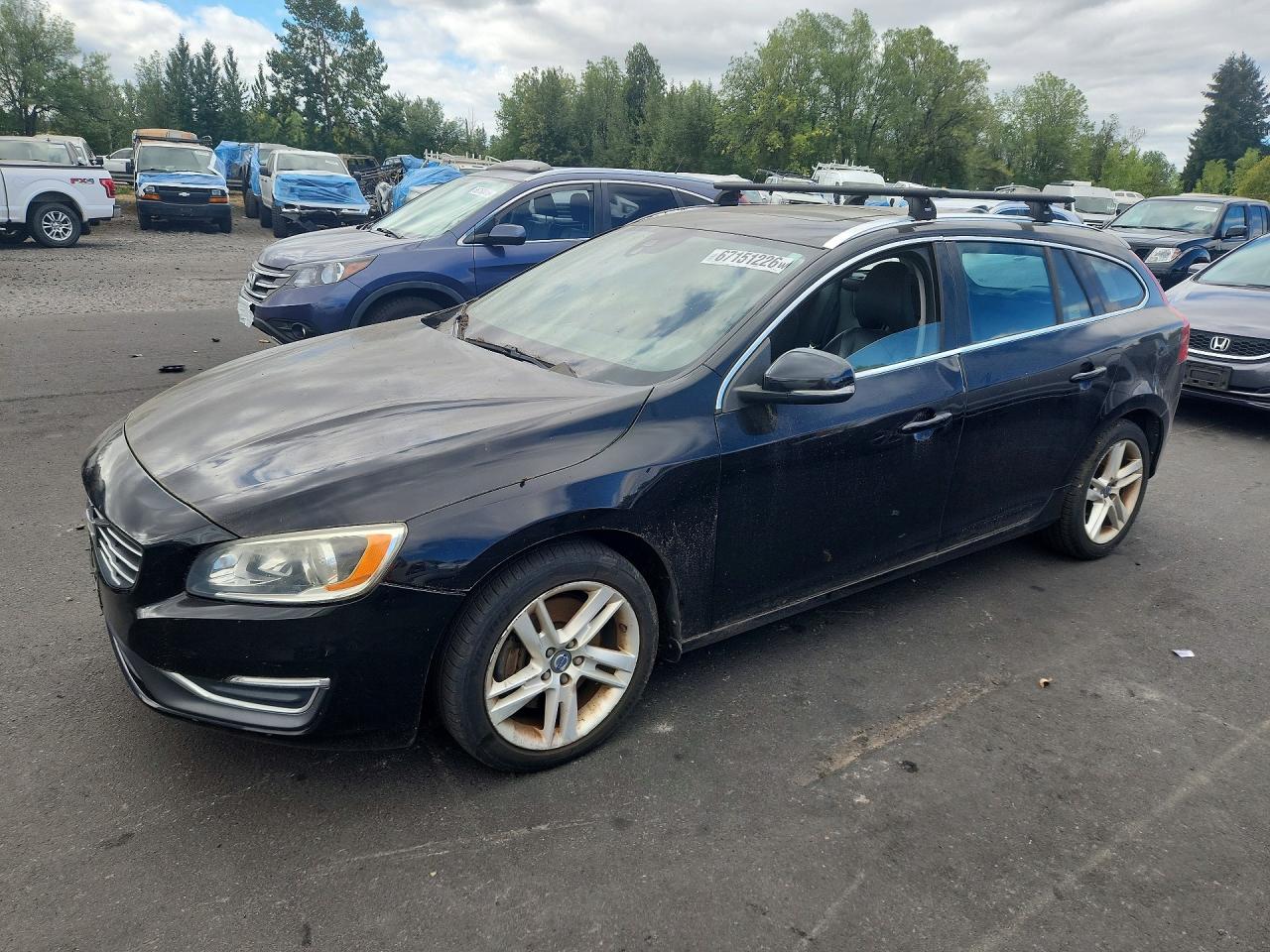 2015 VOLVO V60 PREMIER