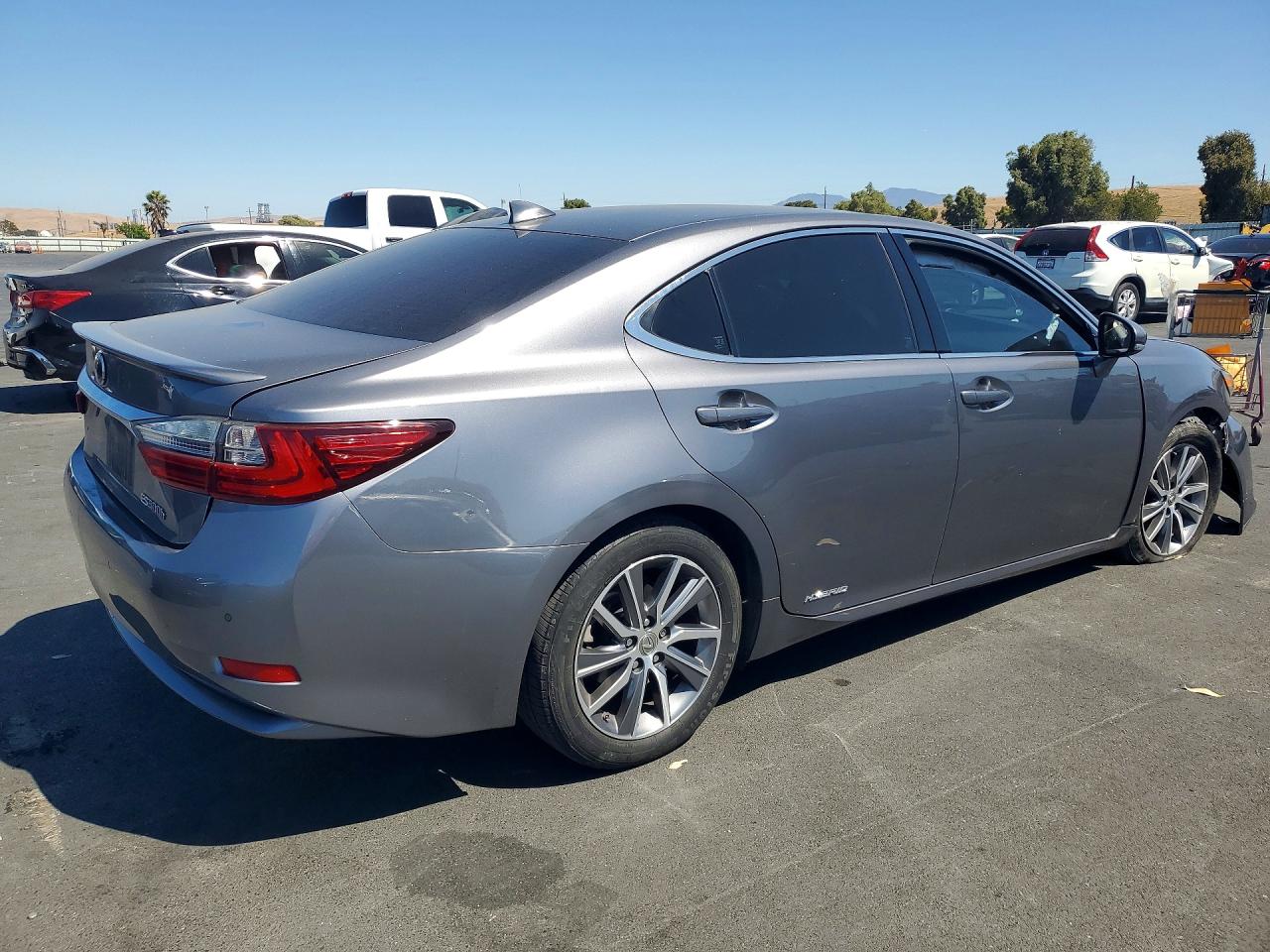 2016 LEXUS ES 300H — снимка 3