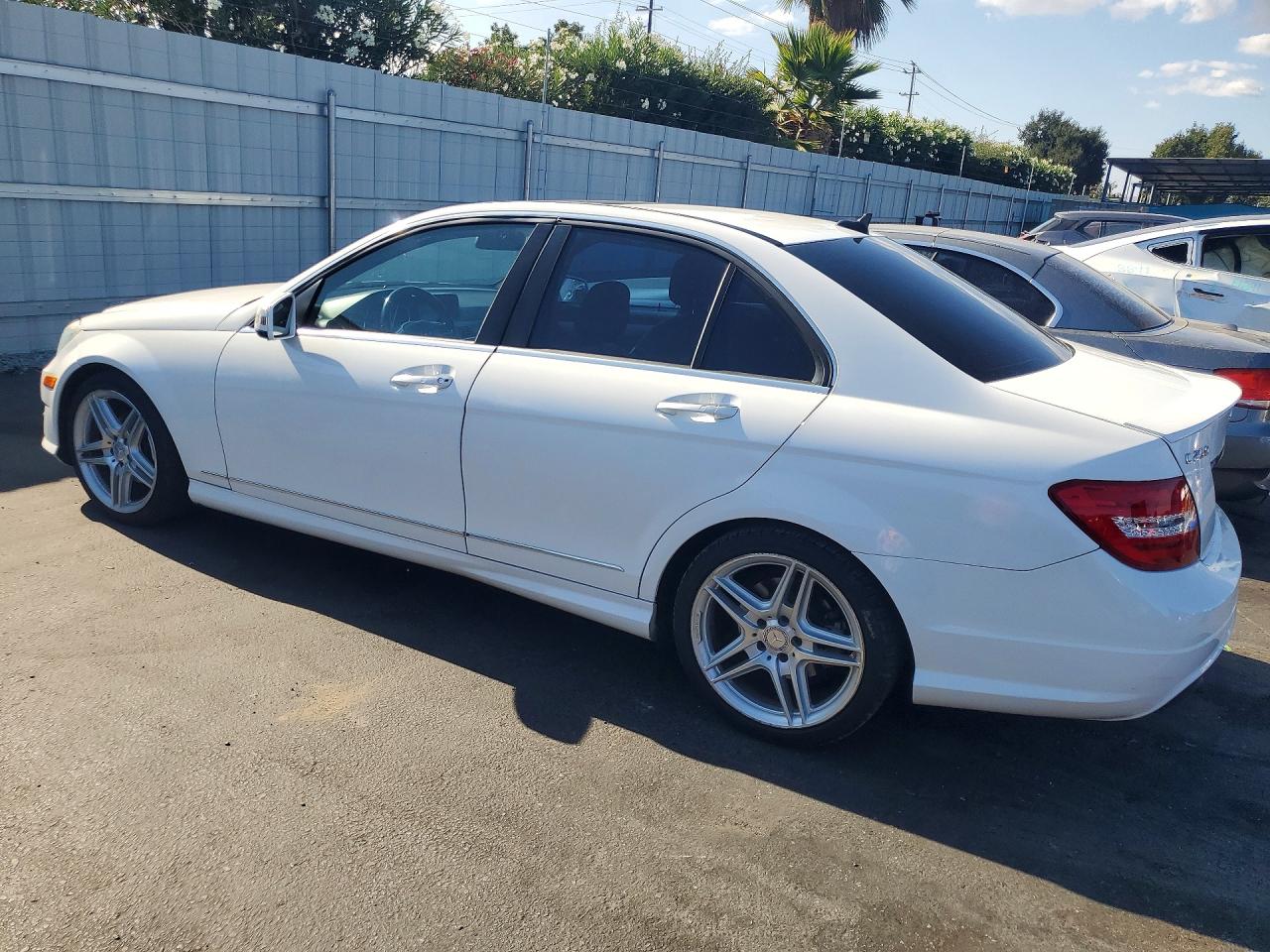 2014 MERCEDES-BENZ C 250 — снимка 2