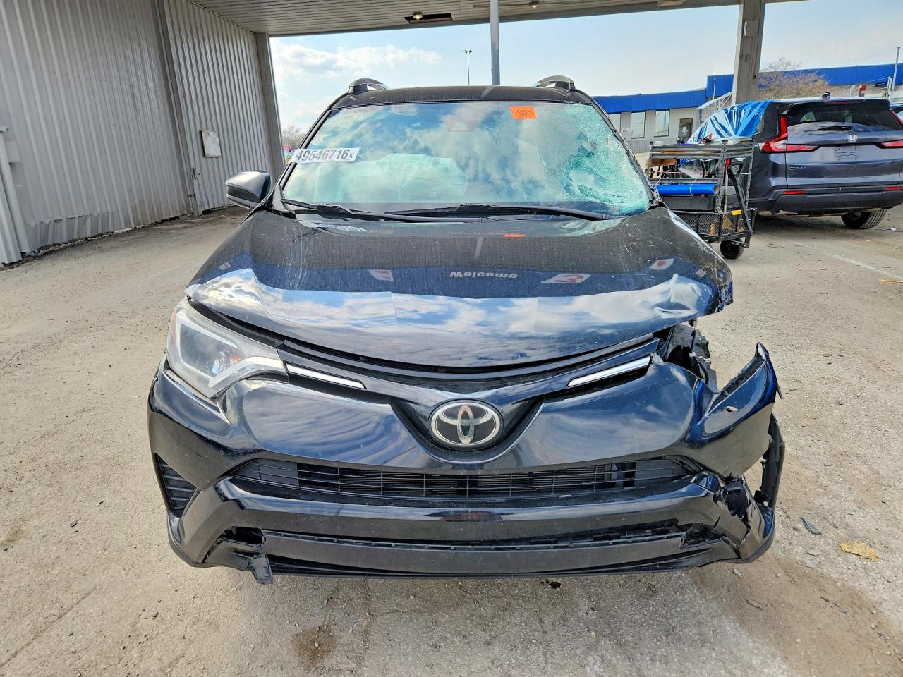 2018 TOYOTA RAV4 LE — снимка 5
