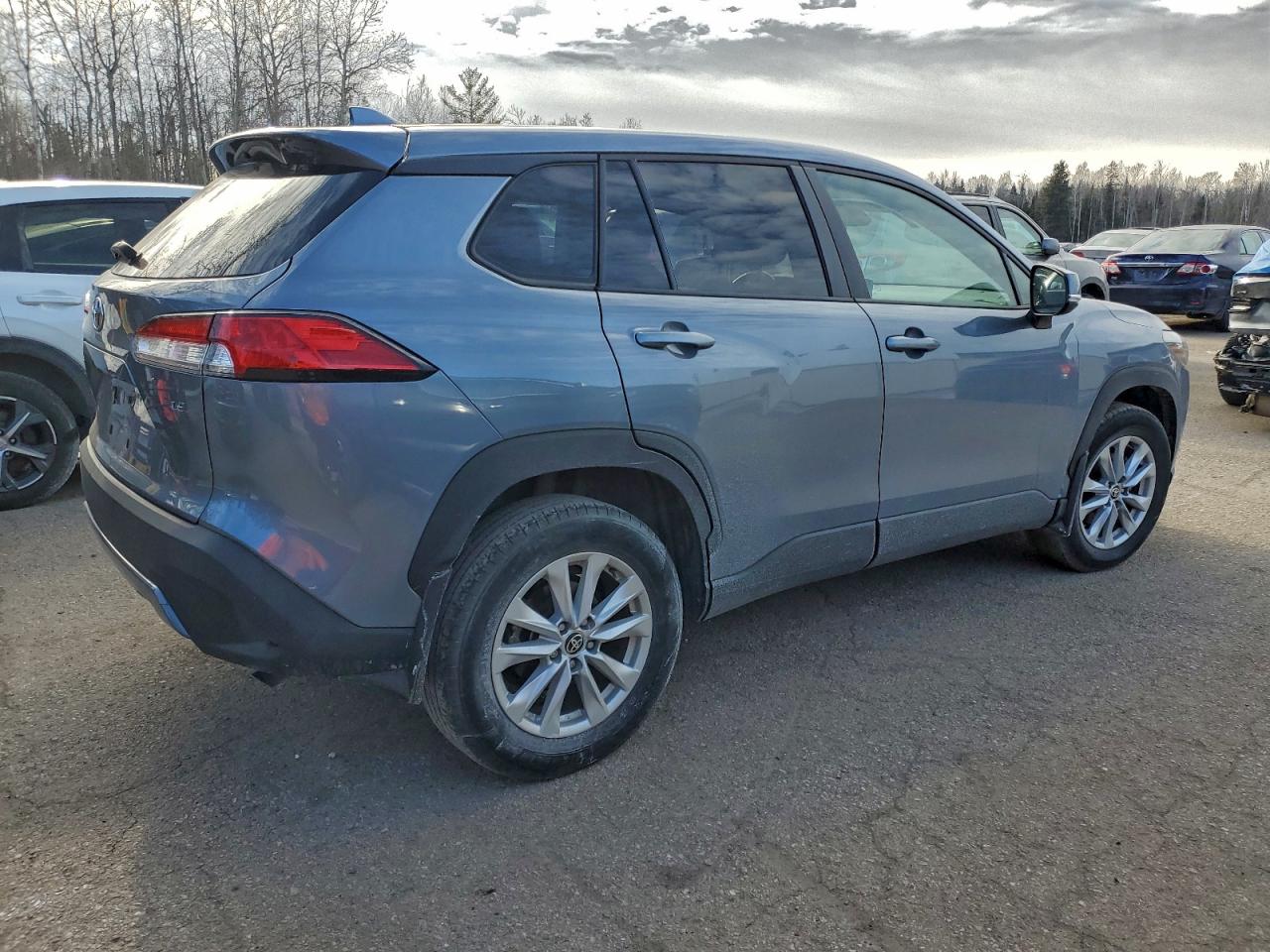 2022 TOYOTA COROLLA CROSS LE — снимка 3