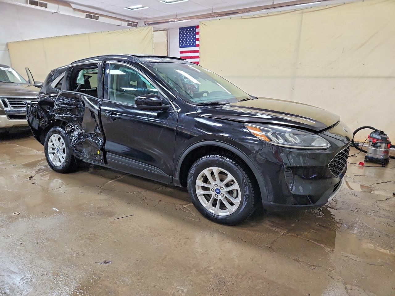 2020 FORD ESCAPE SE — снимка 4