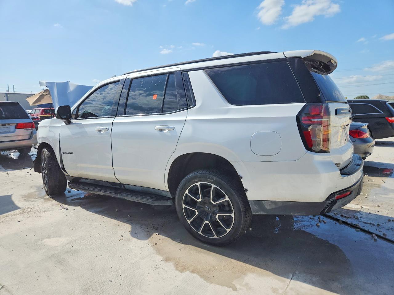 2023 CHEVROLET TAHOE C1500 RST — снимка 2