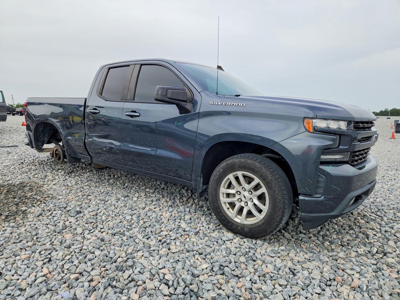 2019 CHEVROLET SILVERADO C1500 RST — снимка 4
