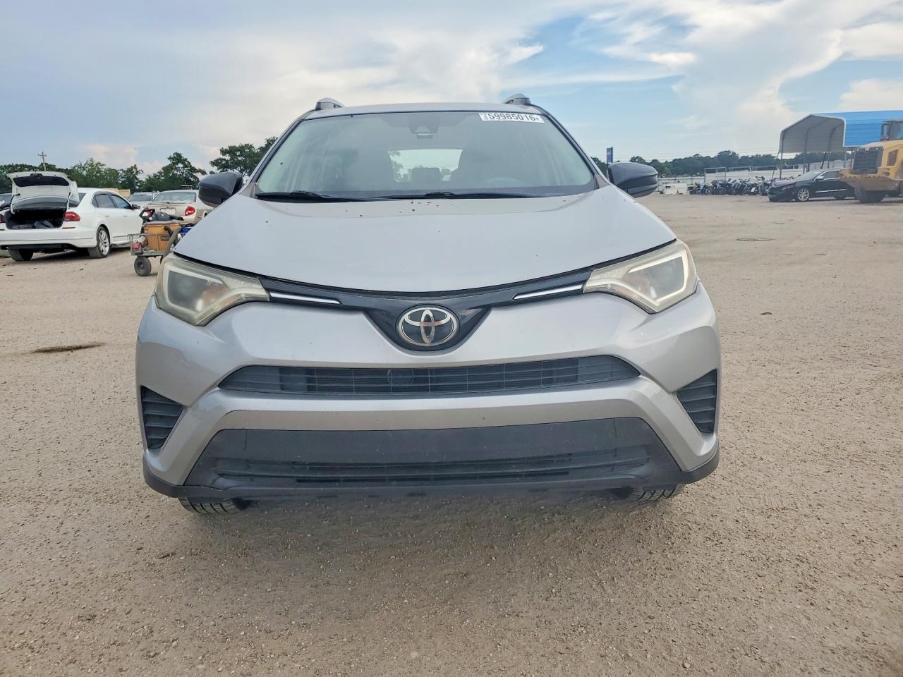 2018 TOYOTA RAV4 LE — снимка 5