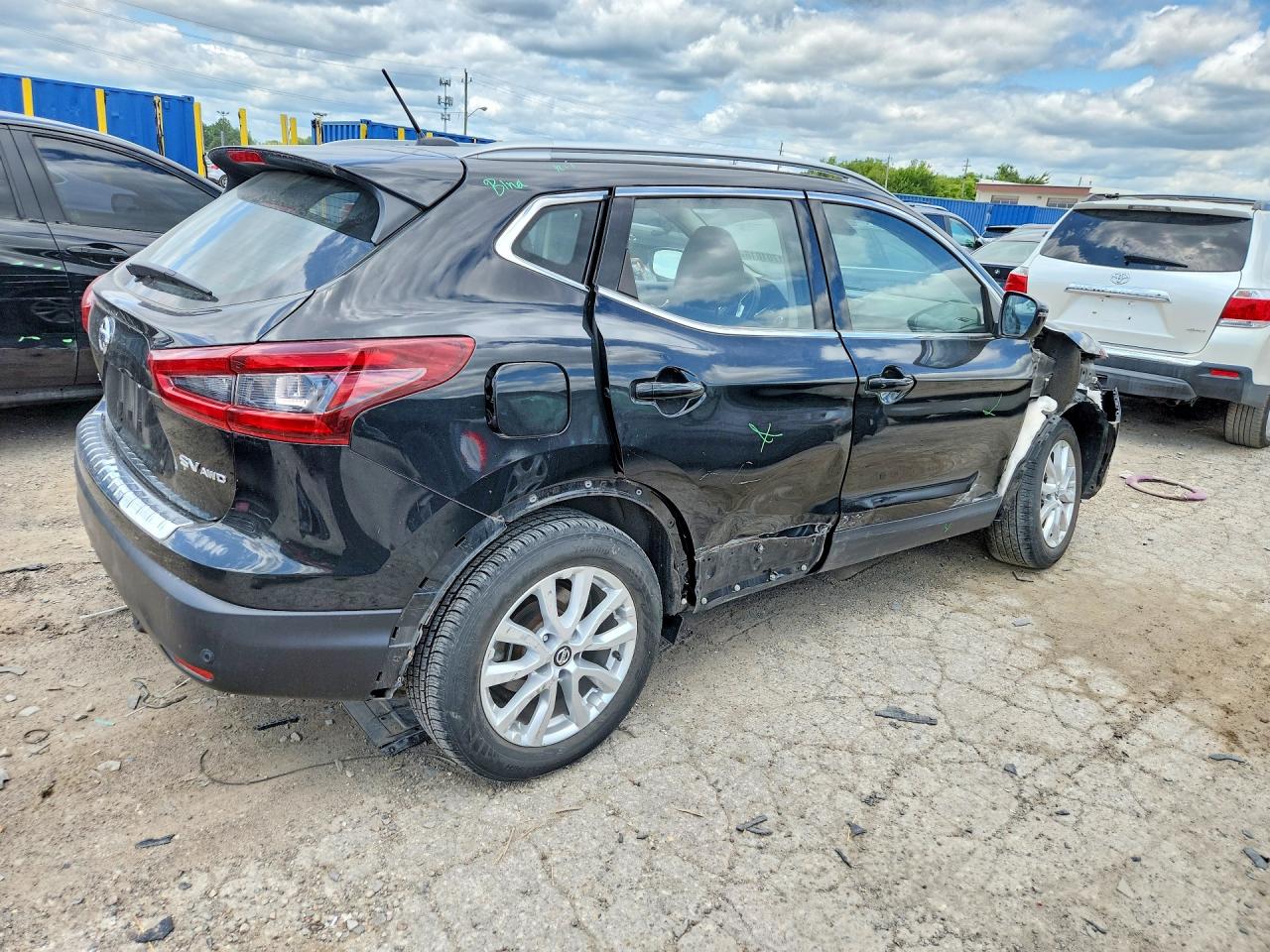2022 NISSAN ROGUE SPORT SV — снимка 3