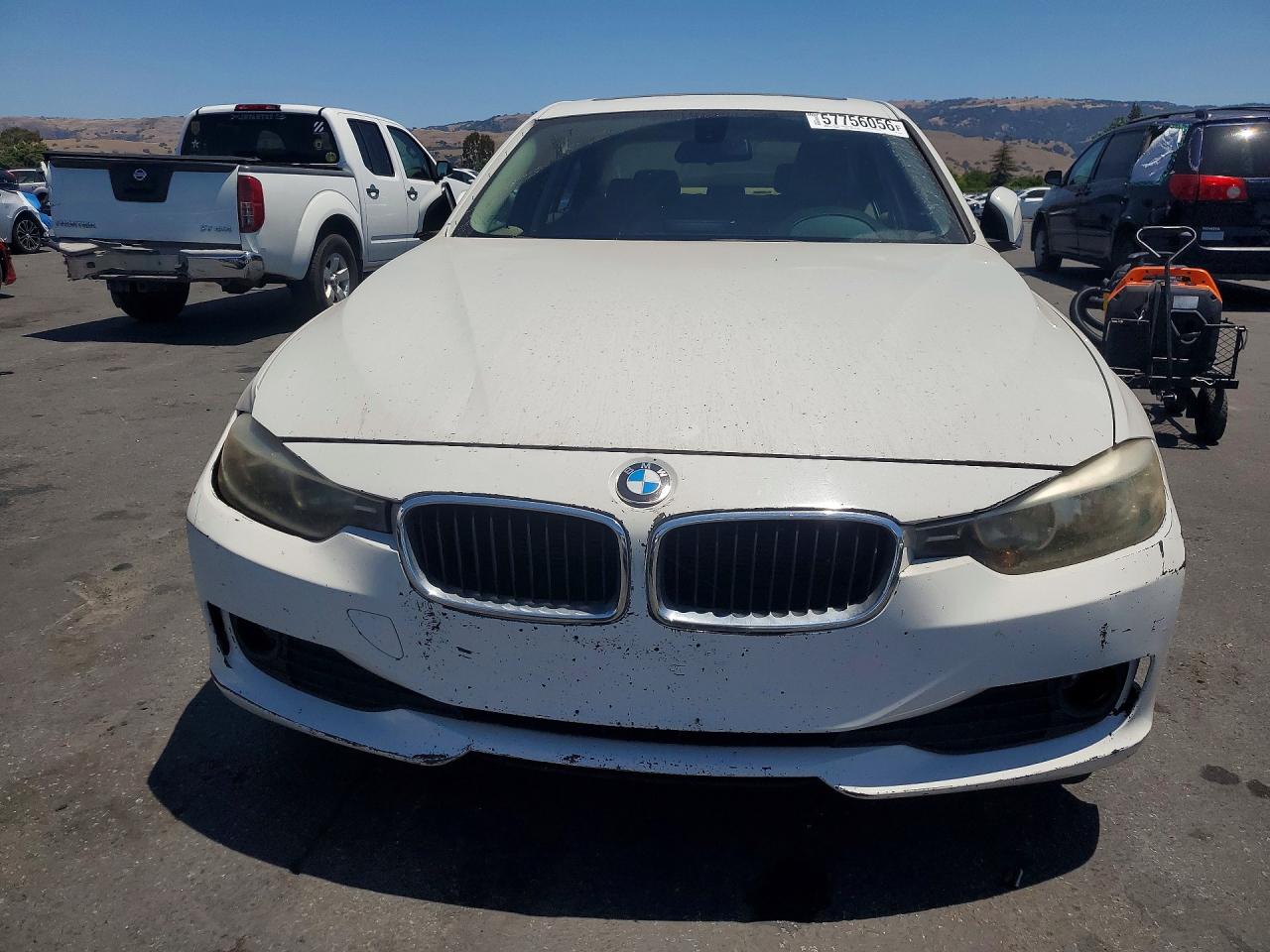 2013 BMW 320 I — снимка 5