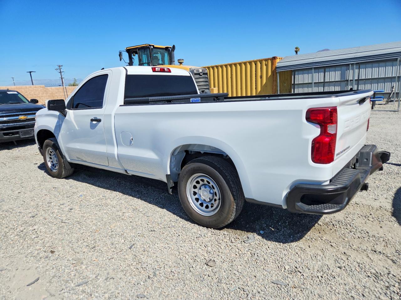 2025 CHEVROLET SILVERADO C1500 HIGH COUNTRY — снимка 2