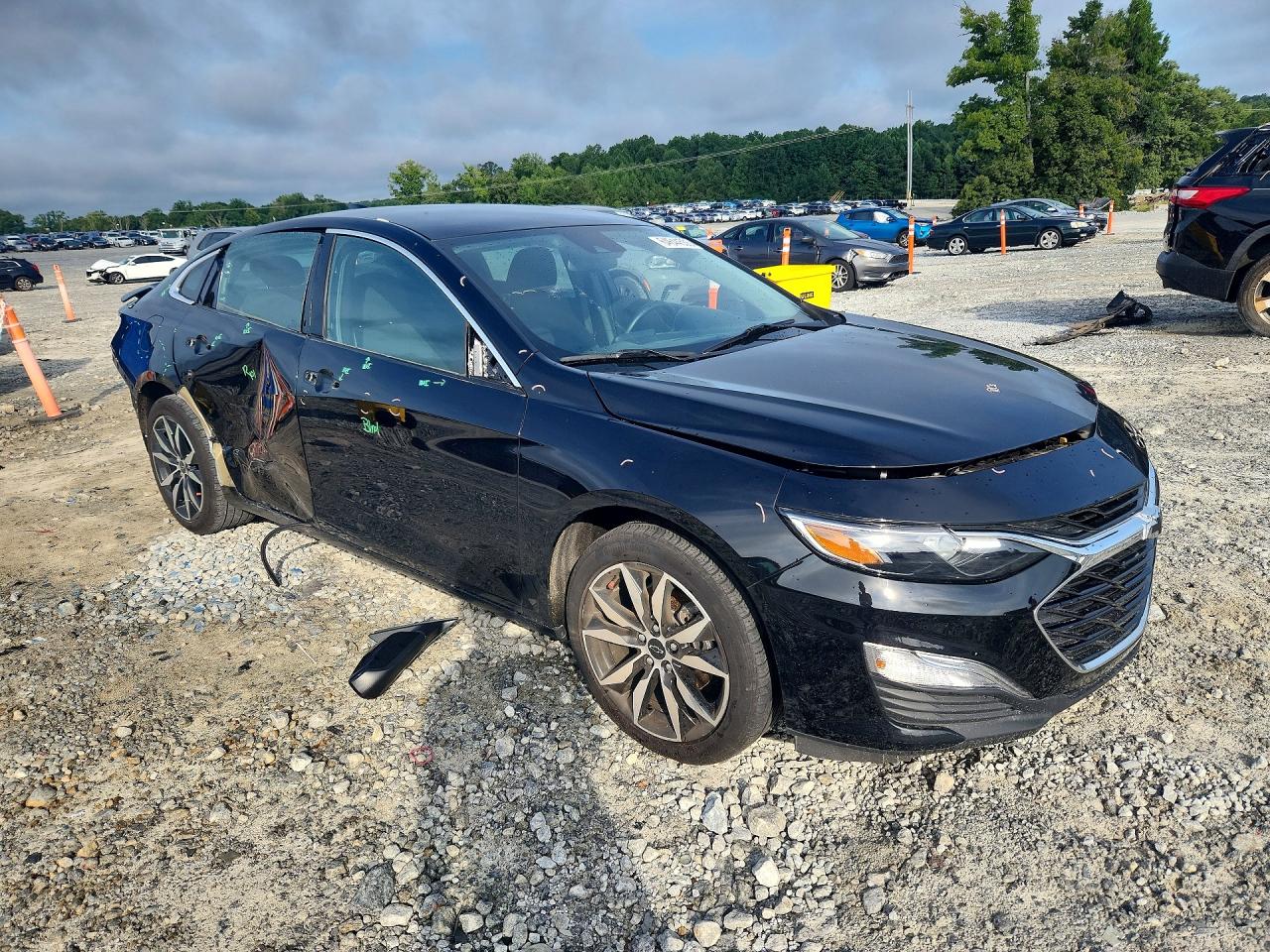 2023 CHEVROLET MALIBU RS — снимка 4