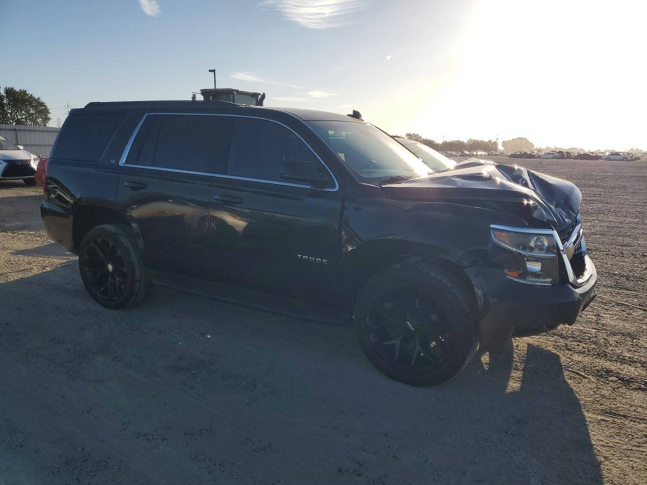 2019 CHEVROLET TAHOE C1500 LT — снимка 4
