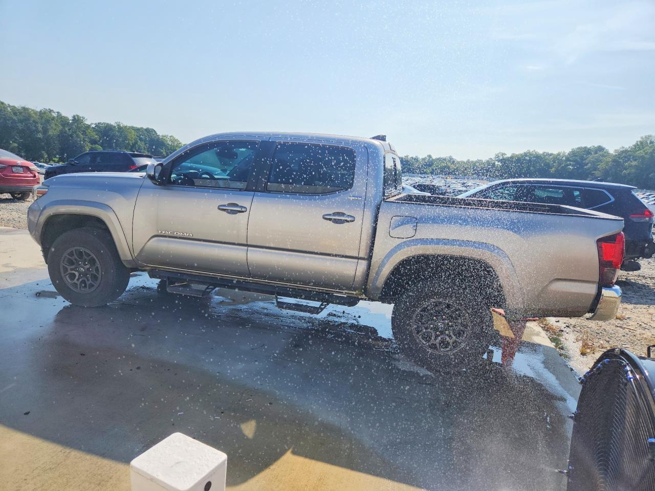 2018 TOYOTA TACOMA SR5 V6 — снимка 2
