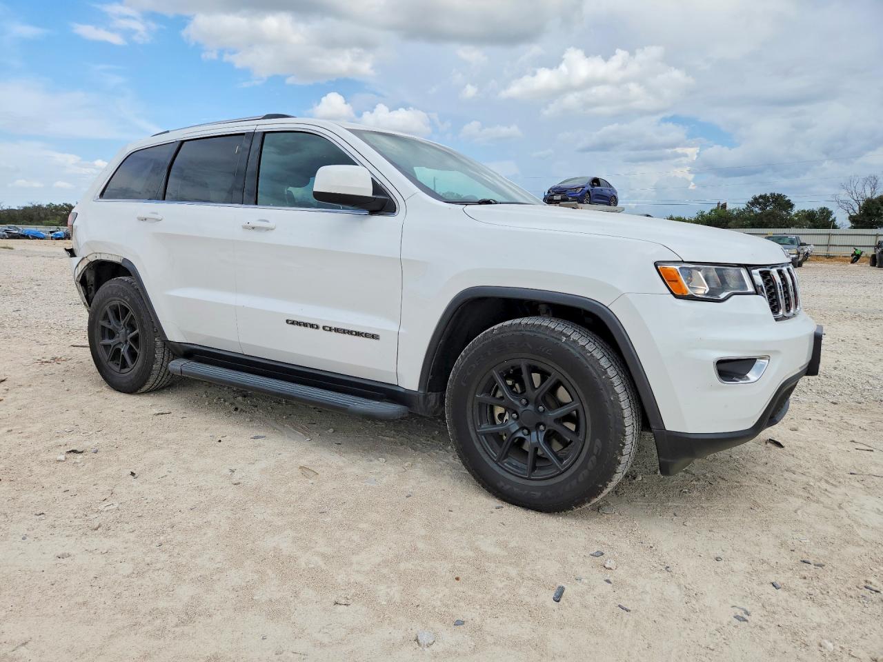 2020 JEEP GRAND CHEROKEE LAREDO — снимка 4