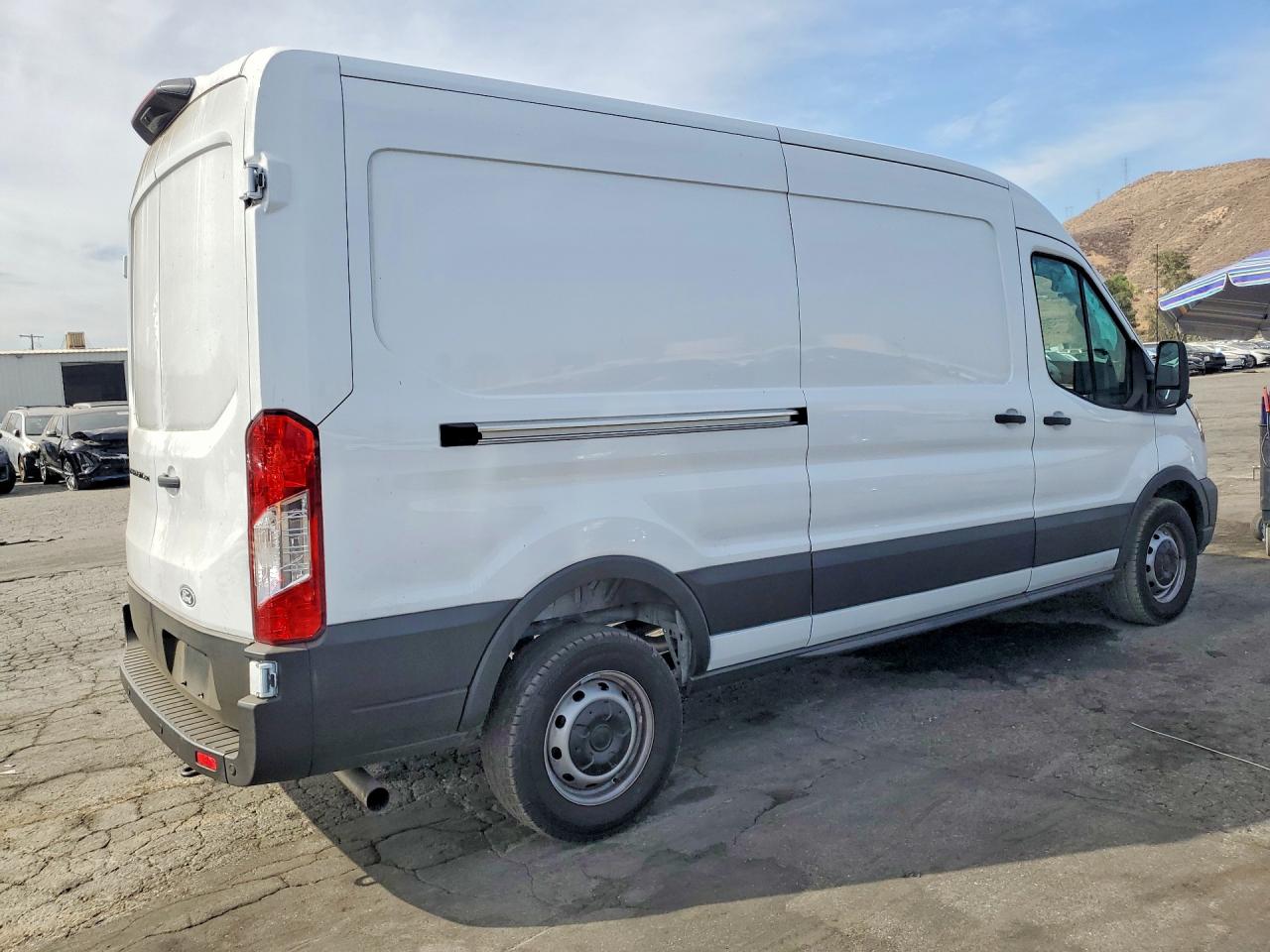 2026 FORD TRANSIT 250 T-250 — снимка 3