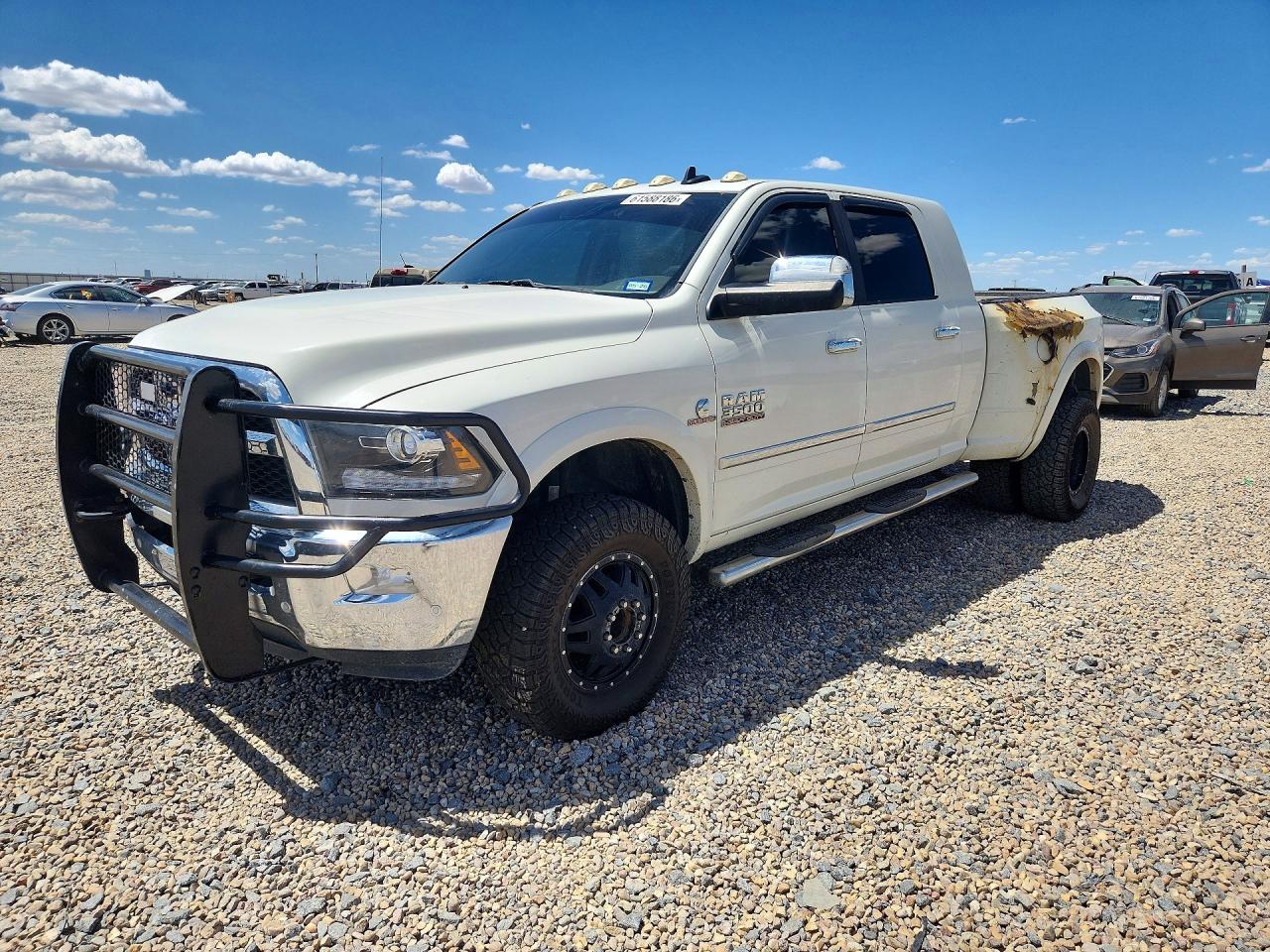2016 RAM 3500 LARAMIE