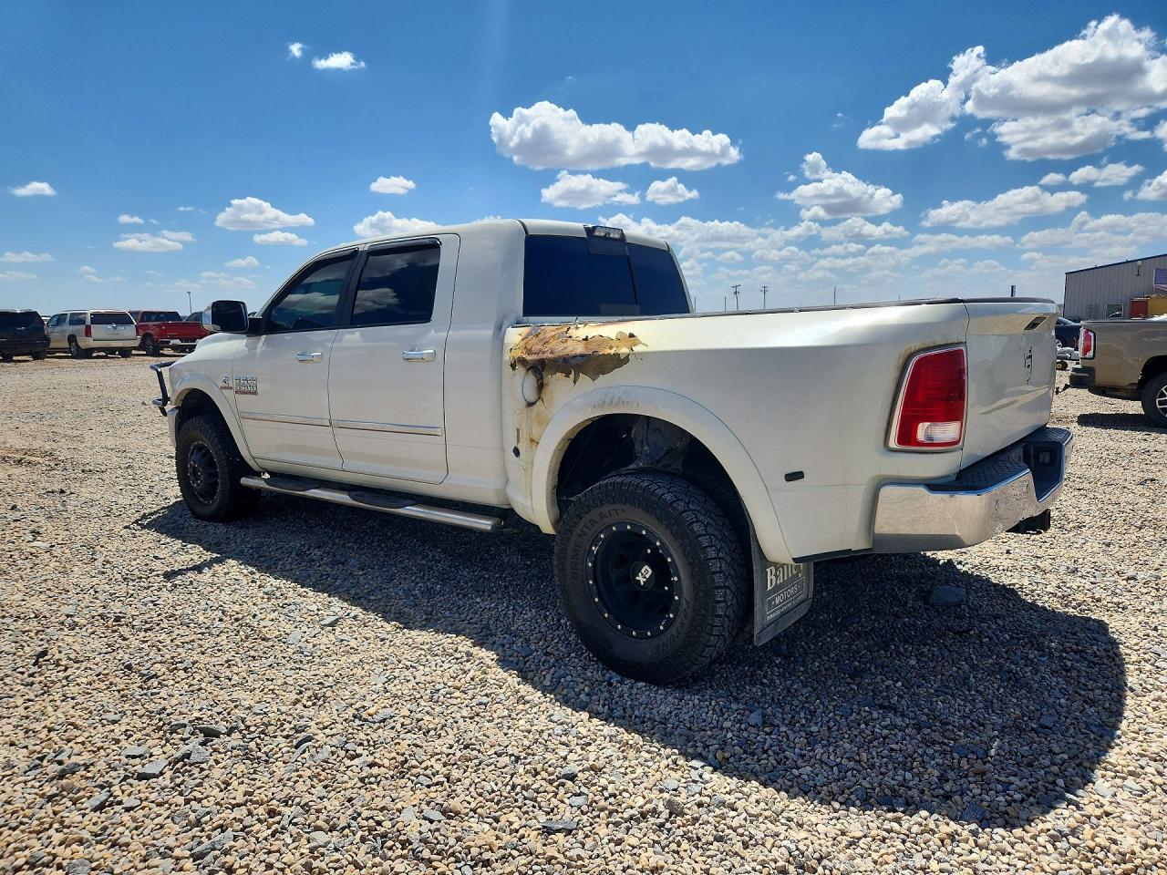 2016 RAM 3500 LARAMIE — снимка 2