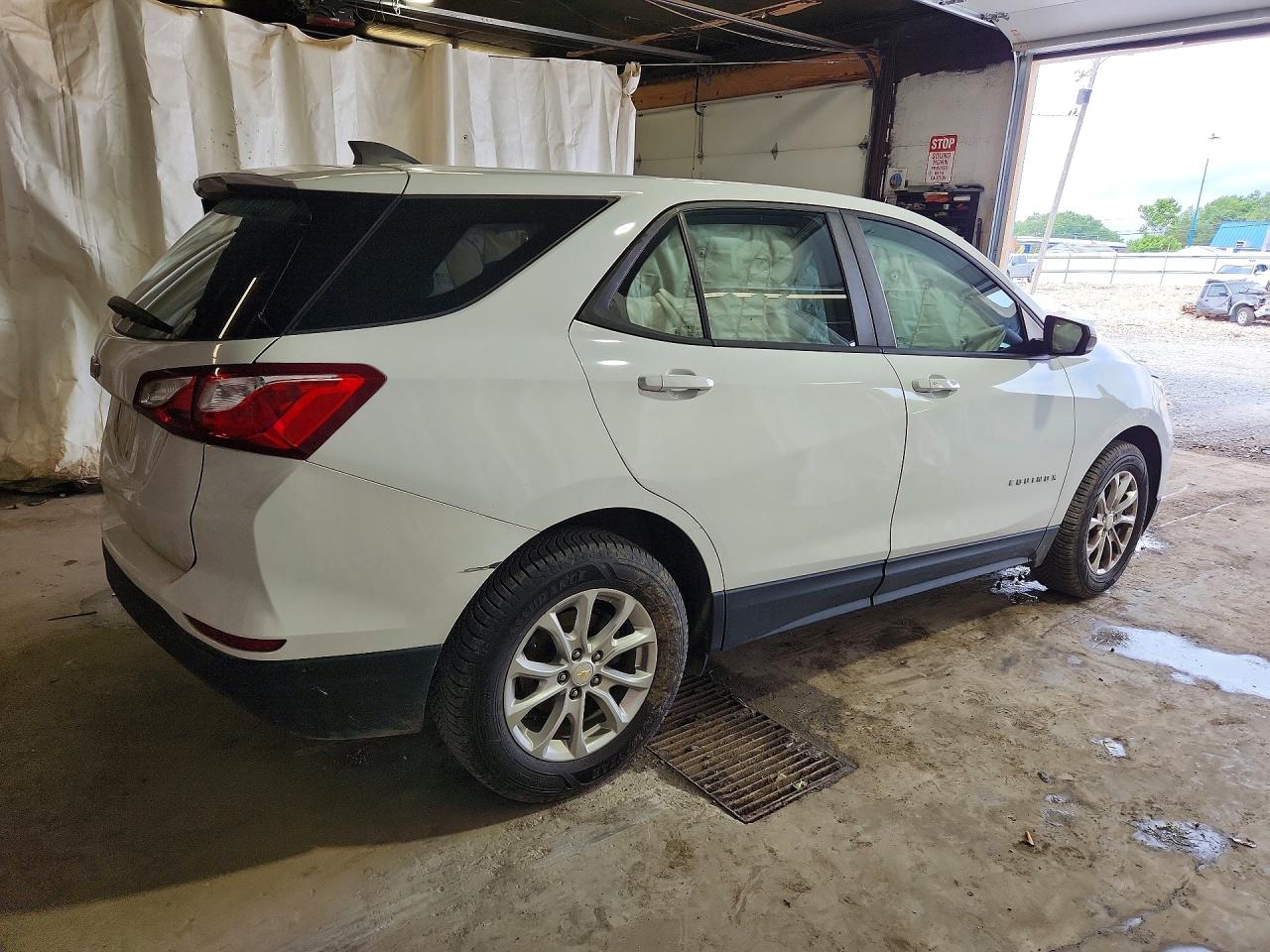 2020 CHEVROLET EQUINOX LS — снимка 3
