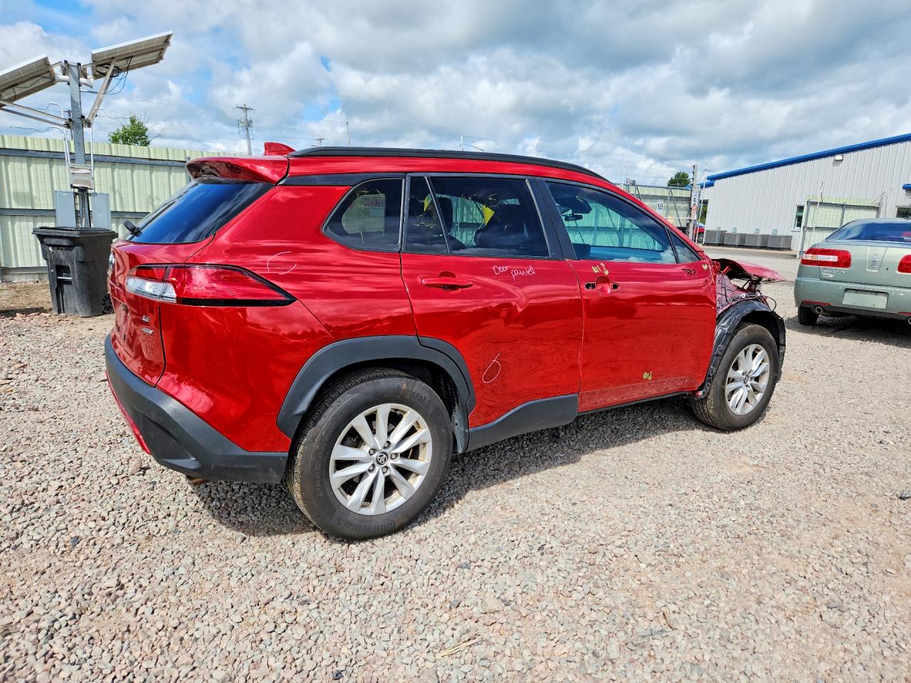 2023 TOYOTA COROLLA CROSS LE — снимка 3