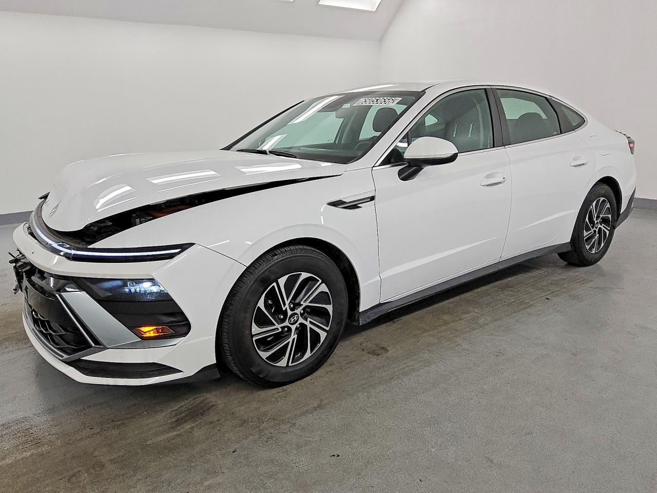 2026 HYUNDAI SONATA HYBRID BLUE