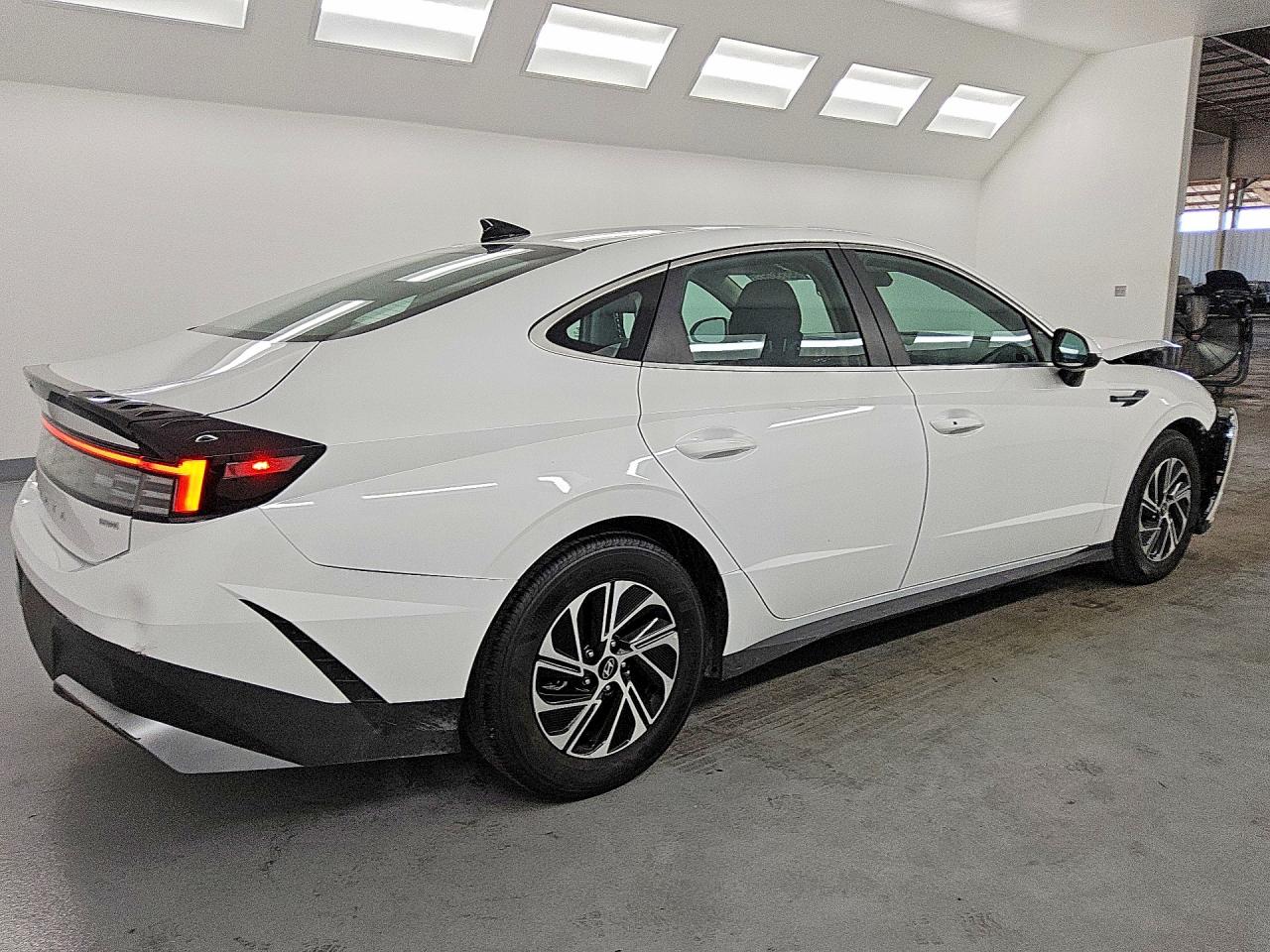 2026 HYUNDAI SONATA HYBRID BLUE — снимка 3