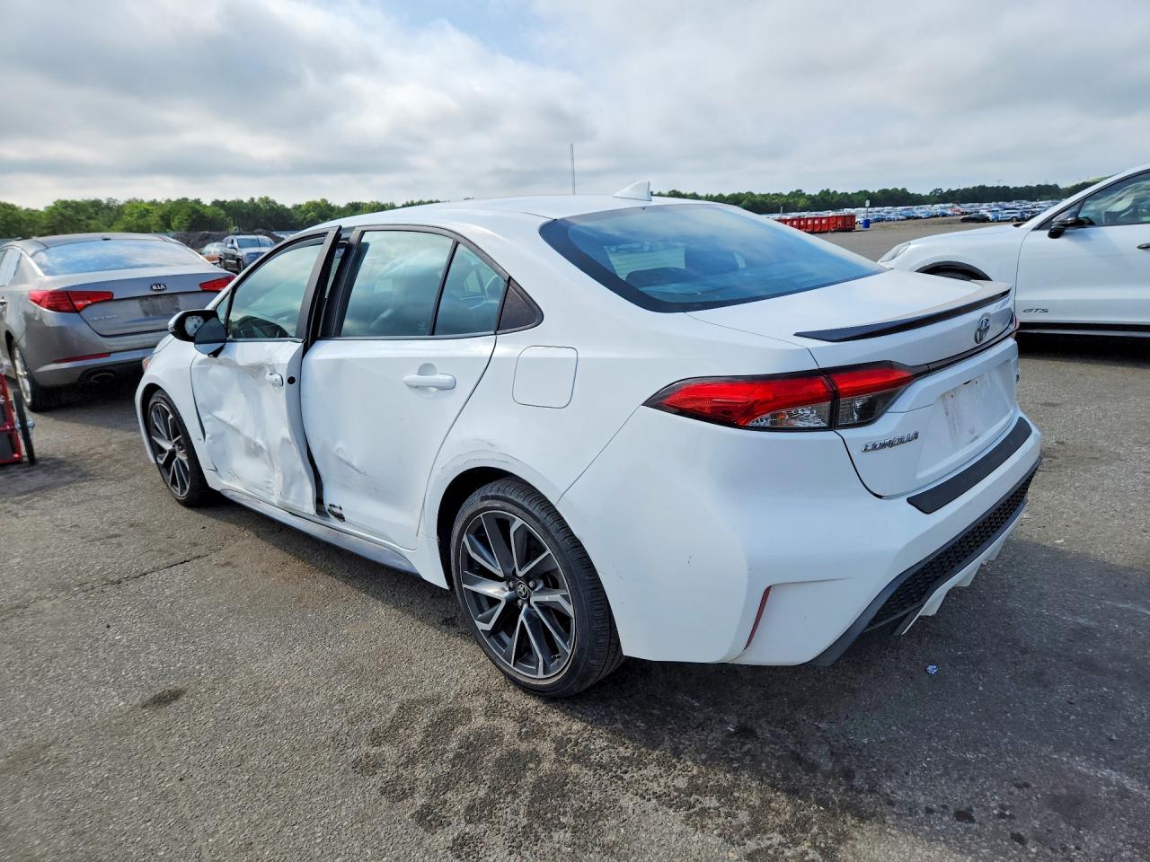 2020 TOYOTA COROLLA XSE — снимка 2