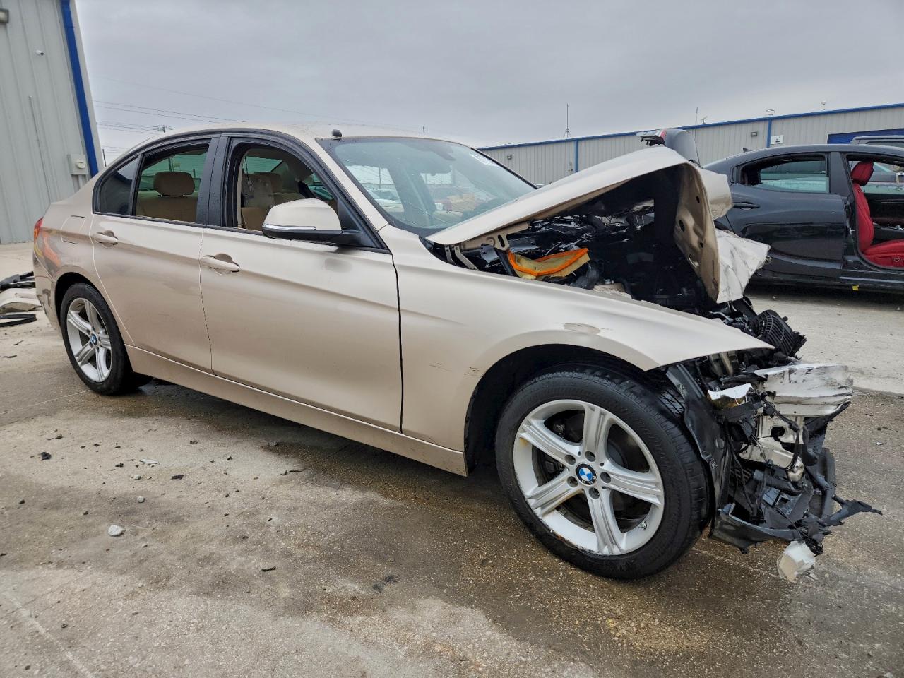 2014 BMW 320 I — снимка 4