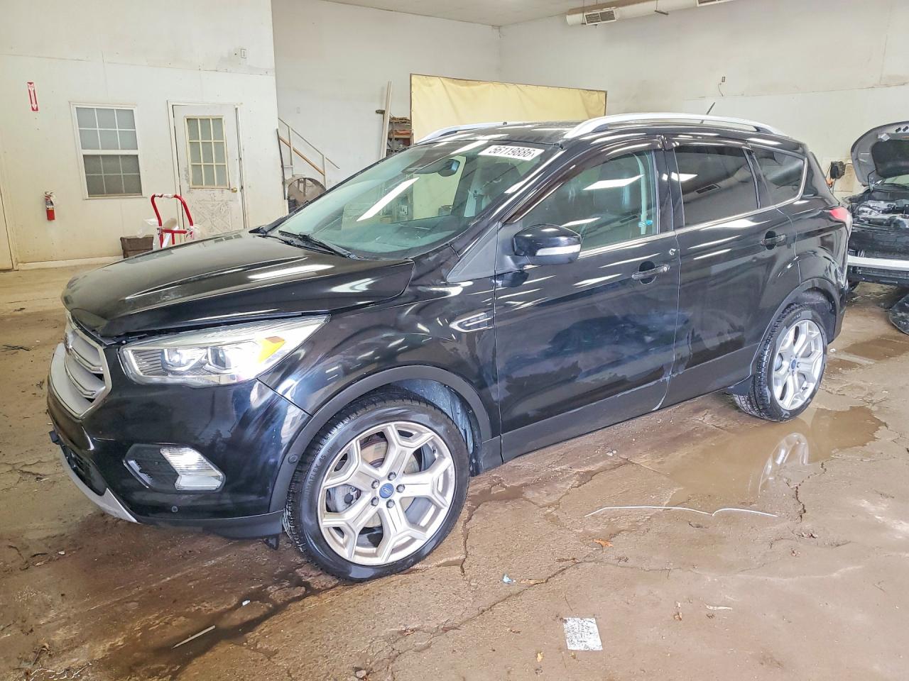 2017 FORD ESCAPE TITANIUM