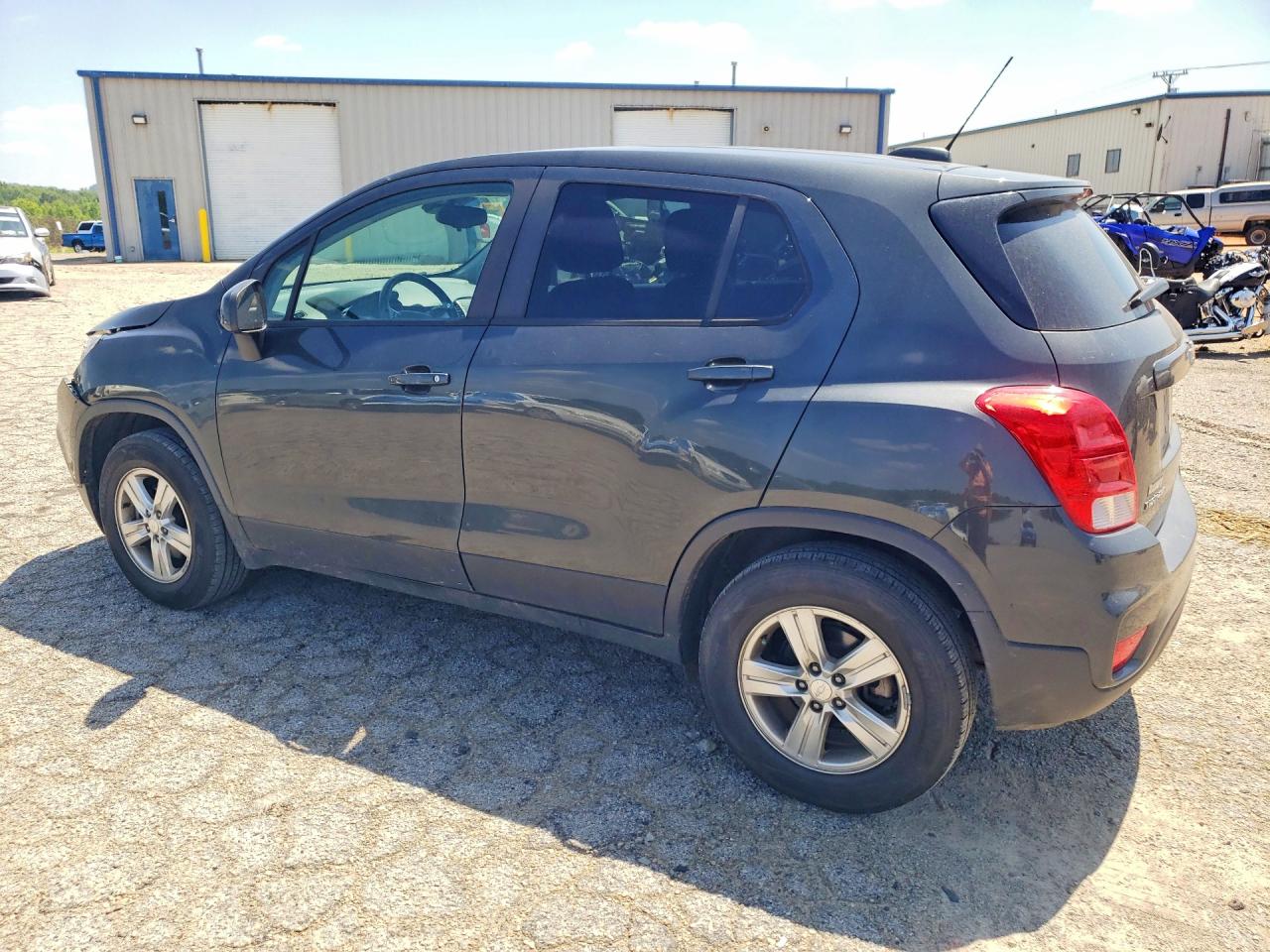 2019 CHEVROLET TRAX LS — снимка 2