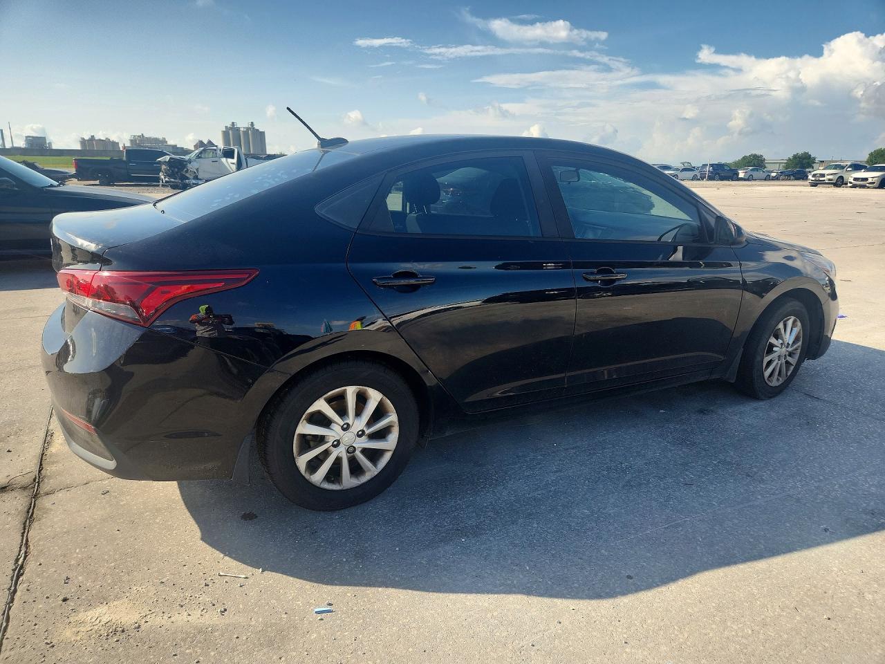 2018 HYUNDAI ACCENT SEL — снимка 3