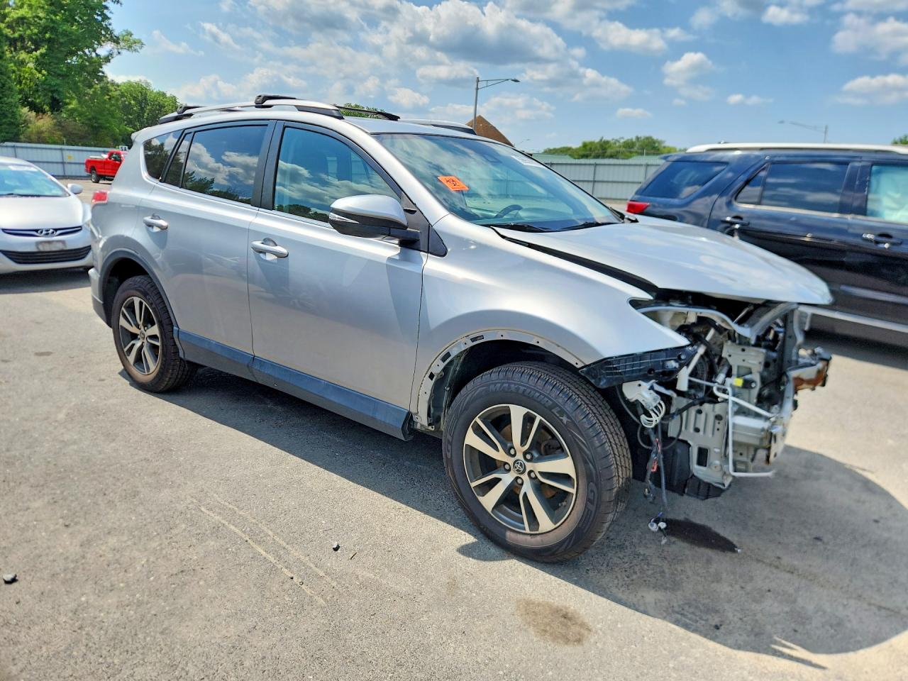 2018 TOYOTA RAV4 XLE — снимка 4