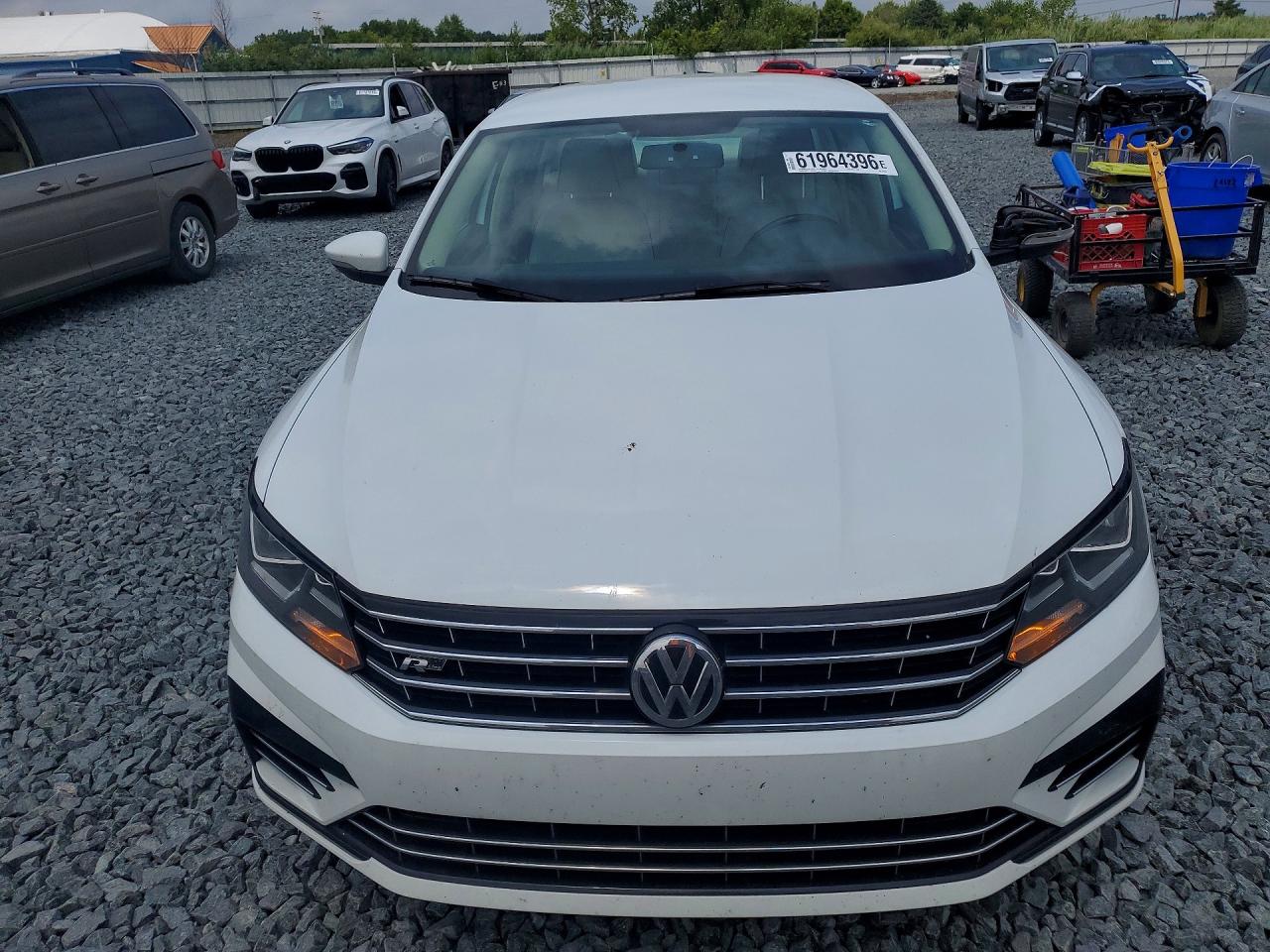 2017 VOLKSWAGEN PASSAT R-LINE — снимка 5