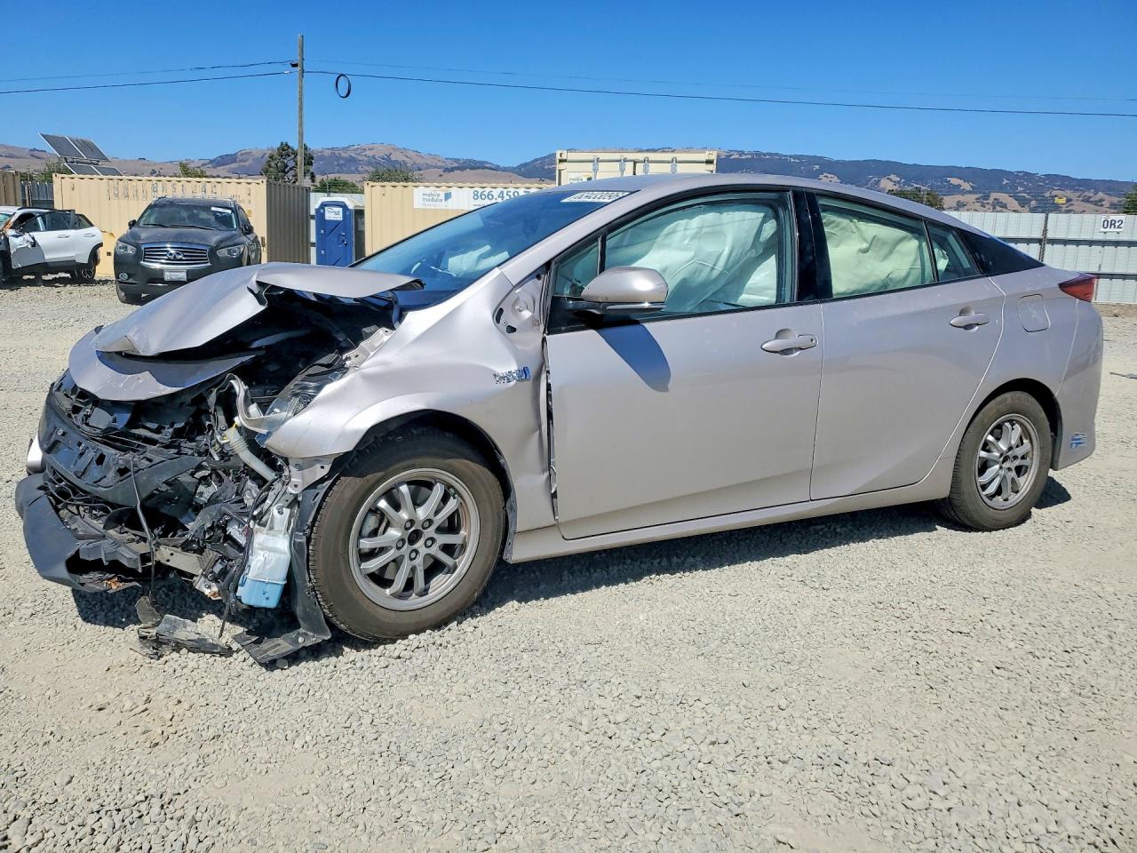 2020 TOYOTA PRIUS PRIME LE