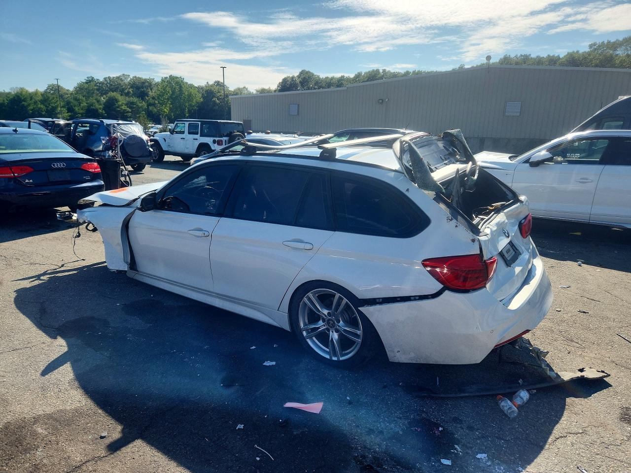 2017 BMW 330 XI — снимка 2