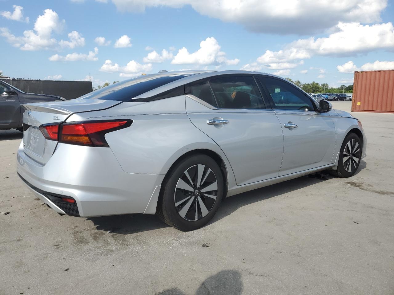 2019 NISSAN ALTIMA SL — снимка 3